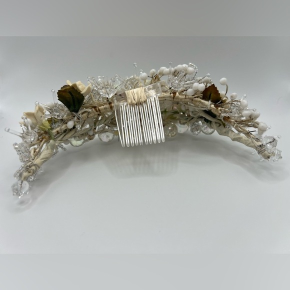 Vintage hairband wedding main image 4